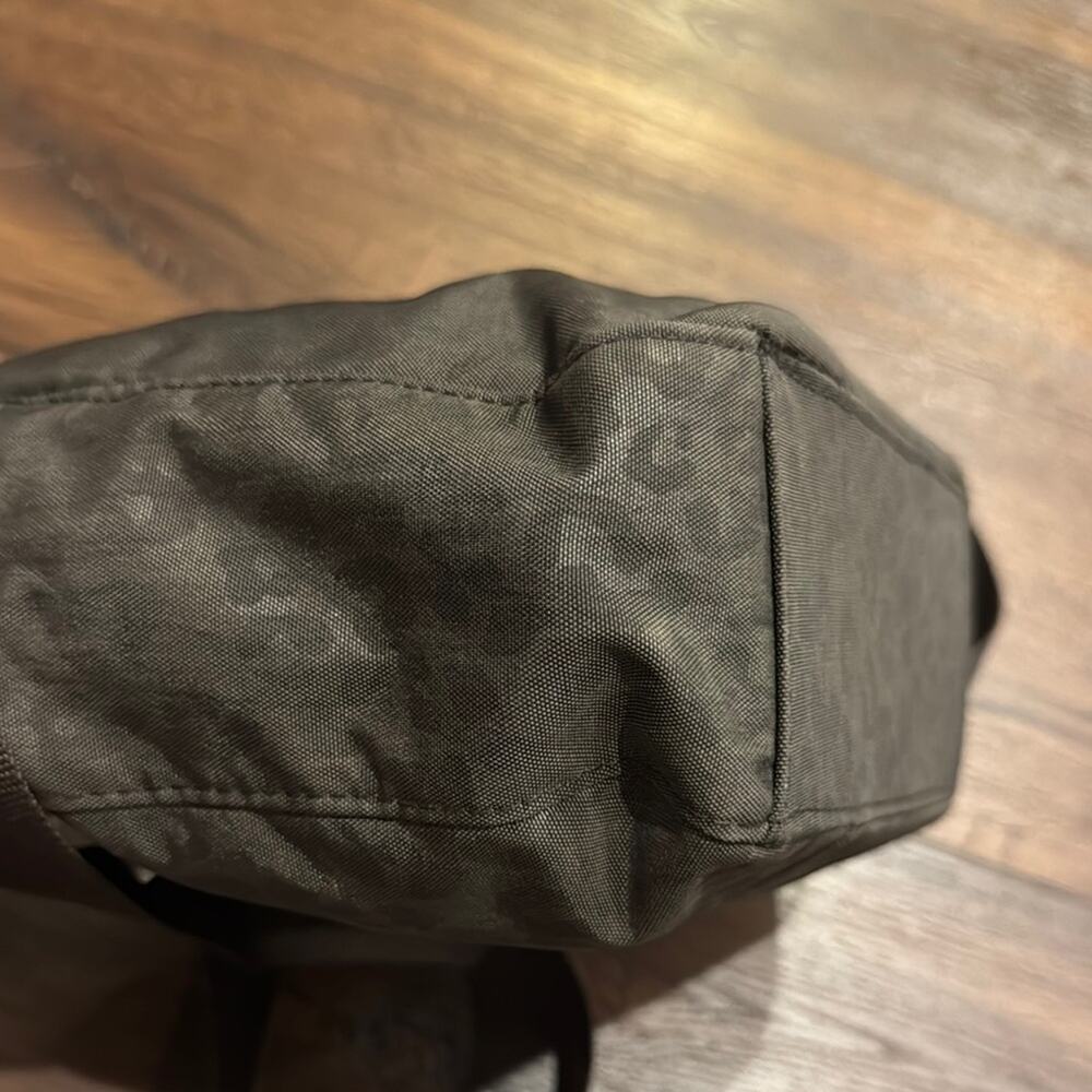 Baggallini Leopard Dark Brown Crossbody Bag in EUC - Picture 5 of 11